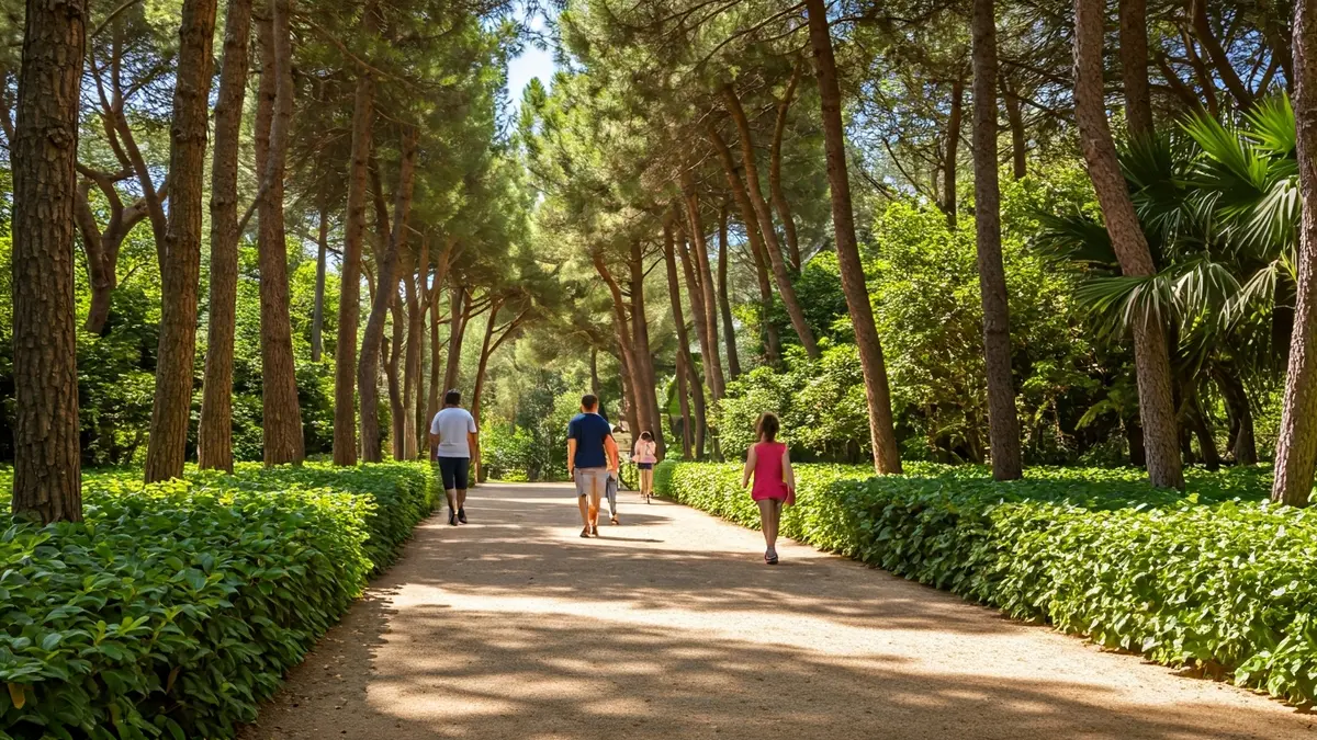Imatge genèrica d'un paratge natural en la comarca de la Costera, amb famílies gaudint del dia assolellat.