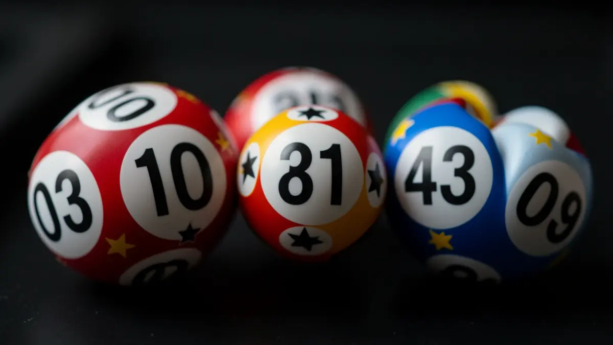 Imagen genérica de bolas de lotería con los números ganadores del sorteo de Euromillones.