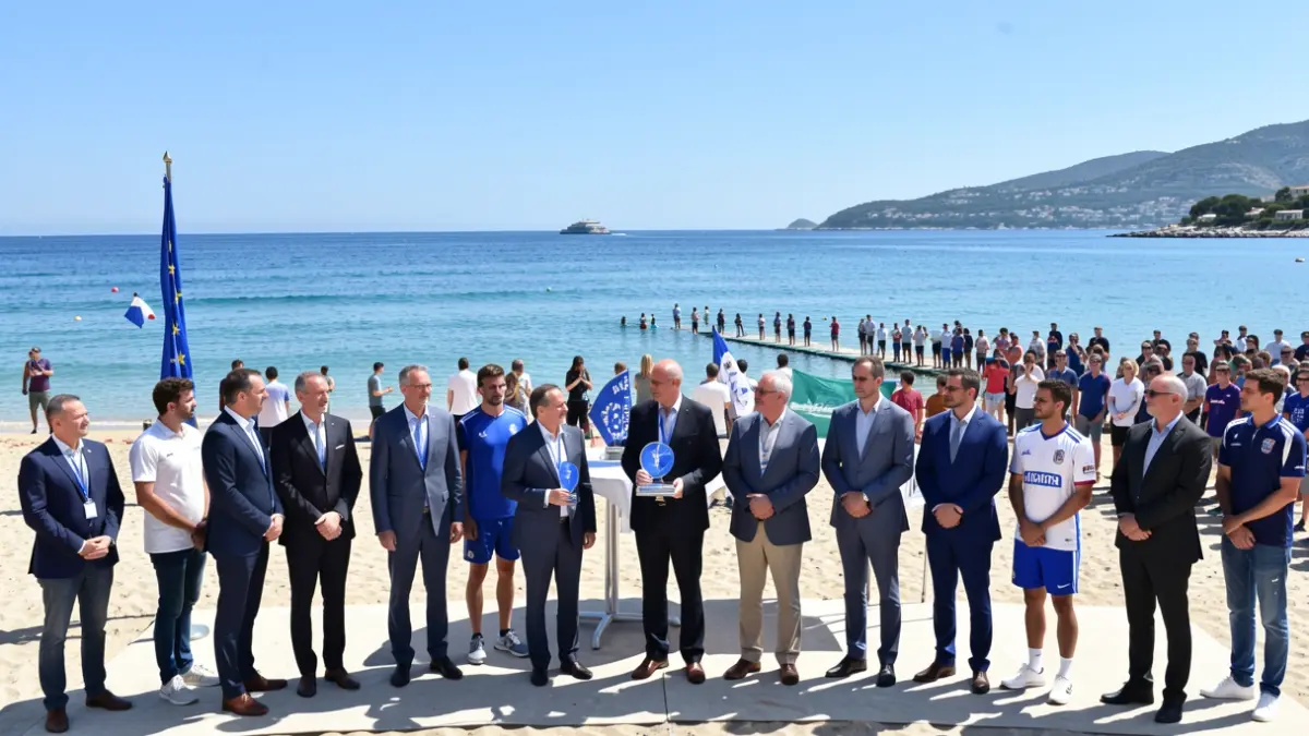 Imatge genèrica de la celebració del 40 aniversari de la Bandera Blava a la platja de Gandia.