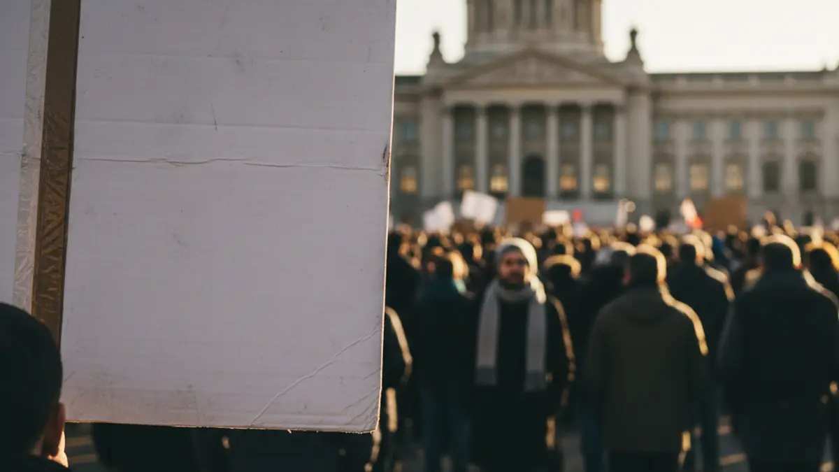 Generic image of a concentration or demonstration in front of a public building.